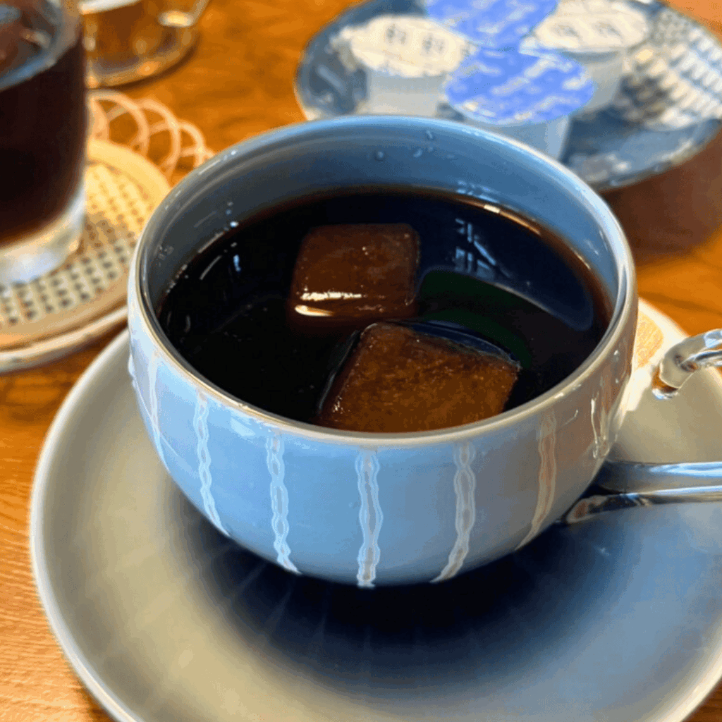 [画像：アイスコーヒー]