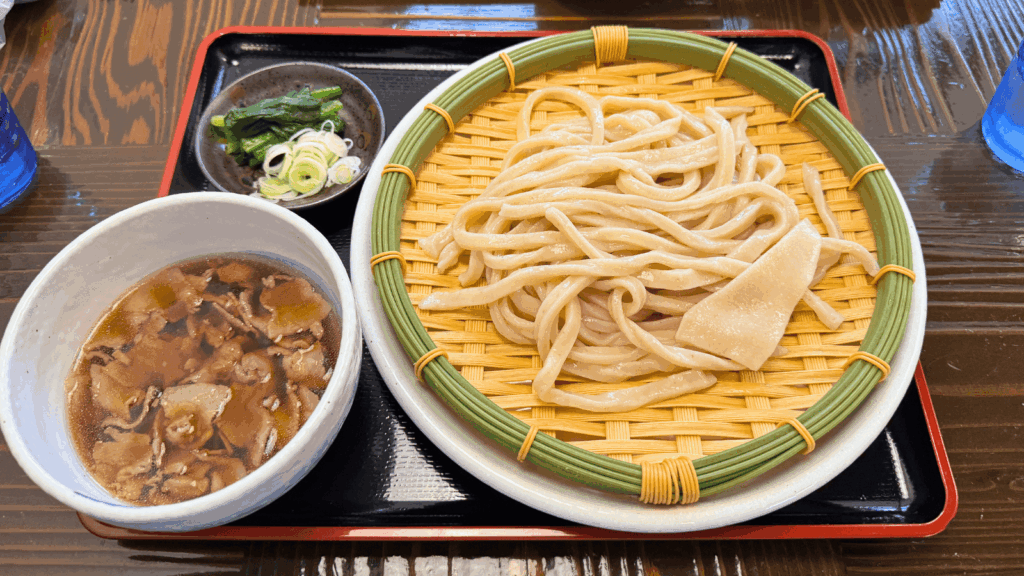[画像：田舎屋さんの肉汁うどん]