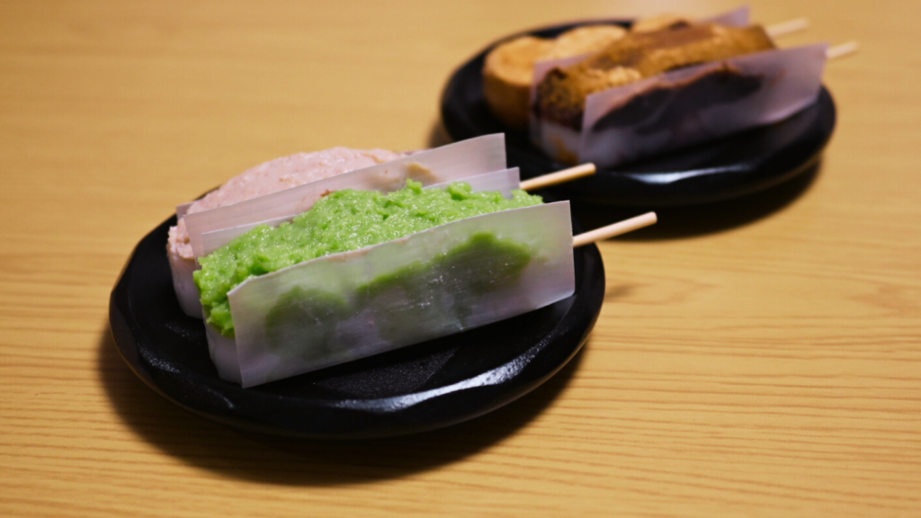 おだんご屋さんのずんだ餅、くるみ、あんきなこ、きなこ