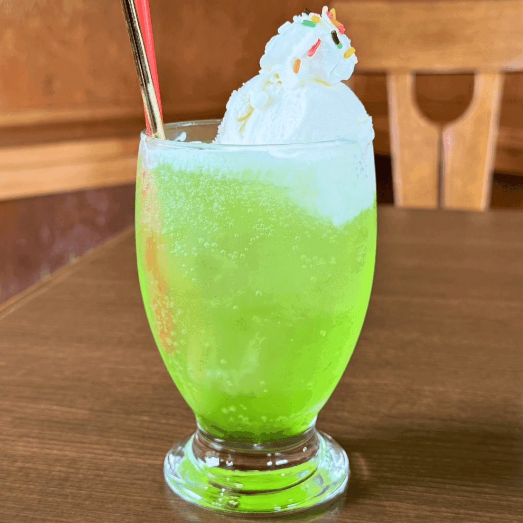 味がえらべるクリームソーダのメロン味