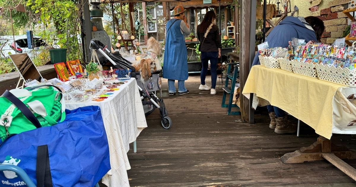 クリエイターズミニマルシェの様子