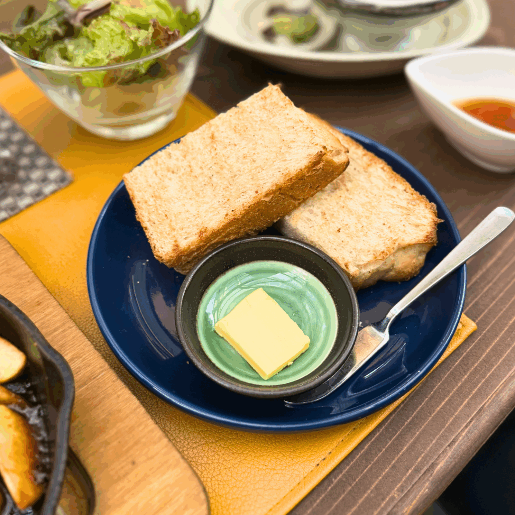 [画像：こだわりのグルテンブロック食パン]