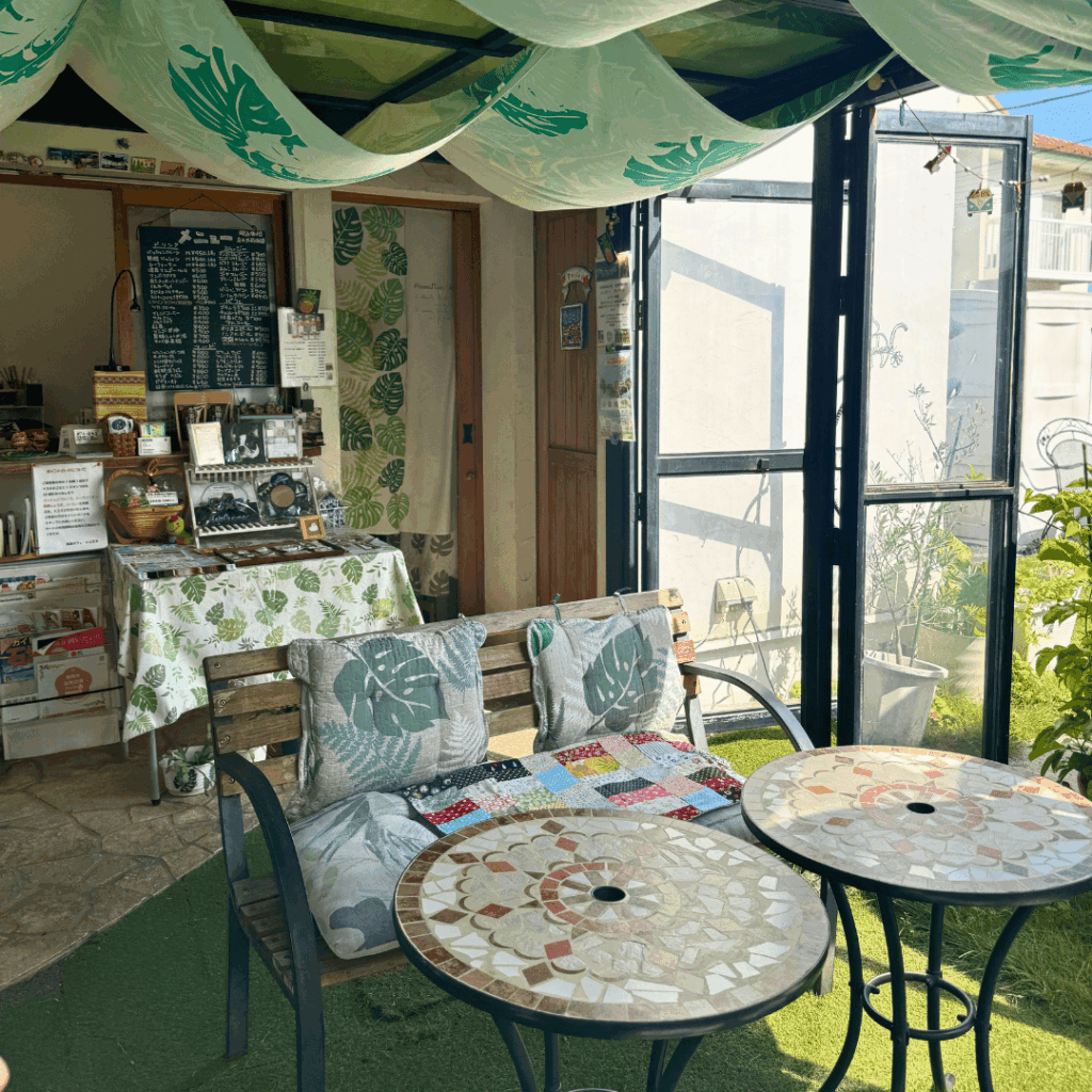 [画像：シエスタさんの店内