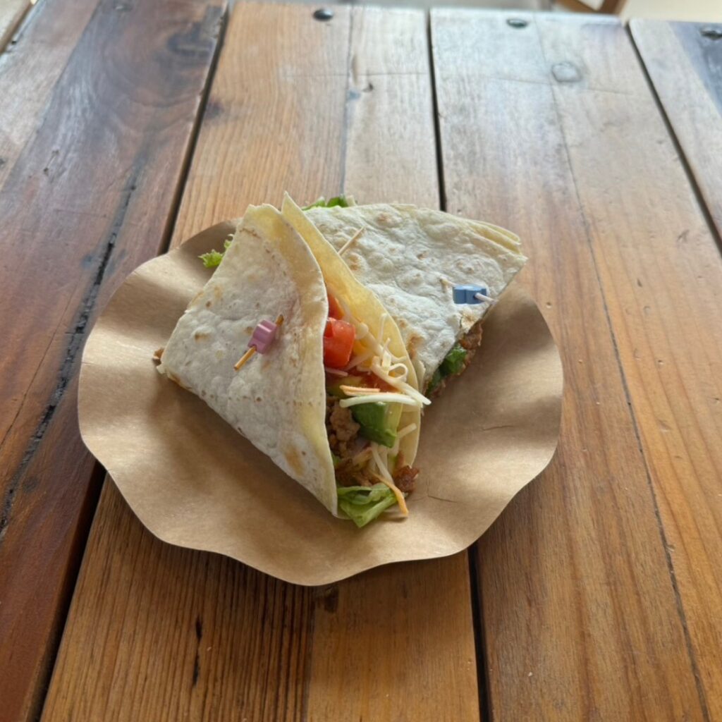 ノコギリCAFESTANDさんのタコス