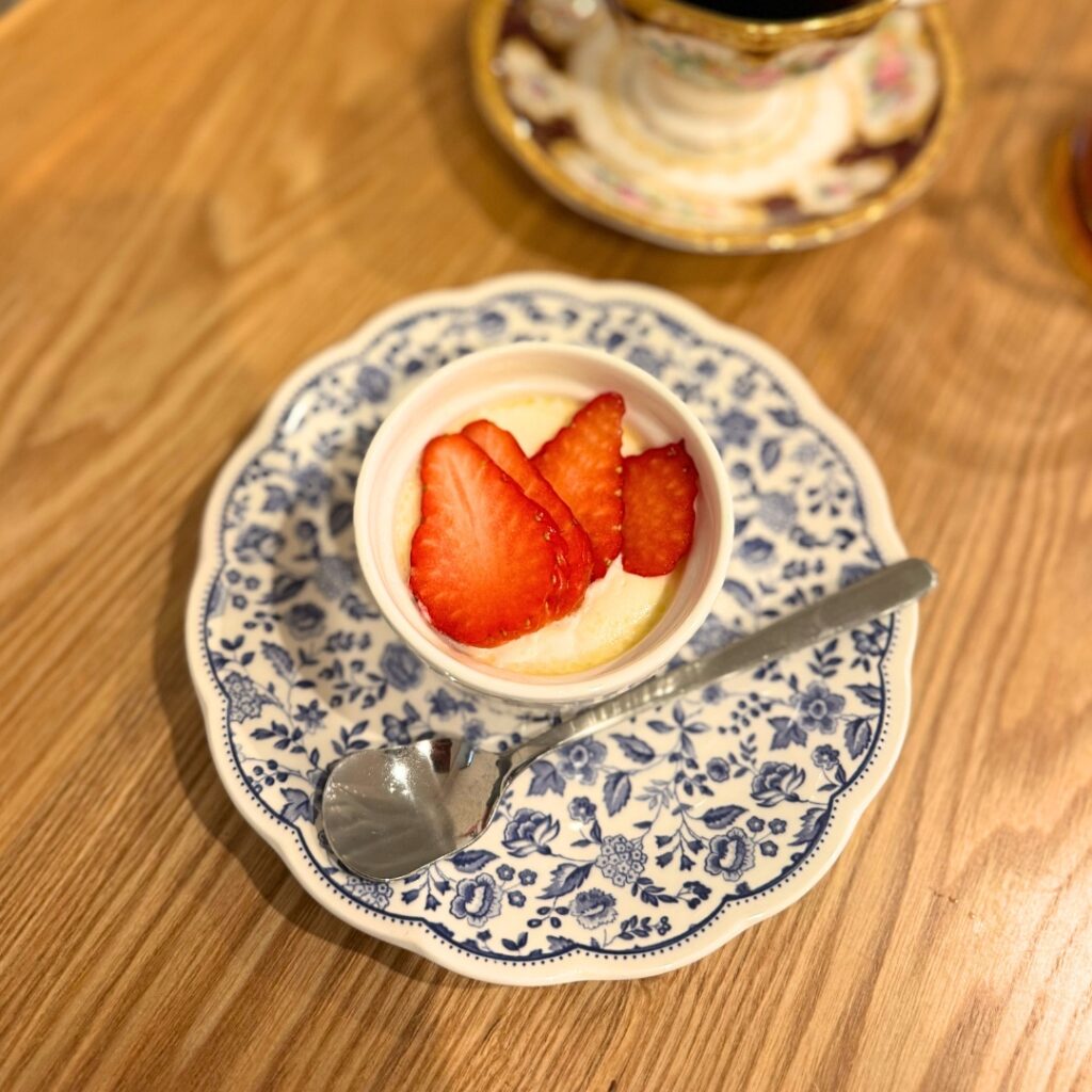 フレッシュいちごのパンナコッタ