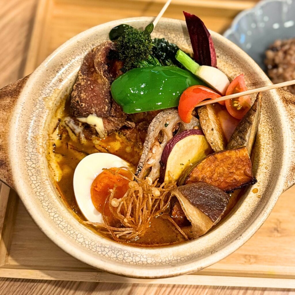 大迫力のザンギのスープカレー