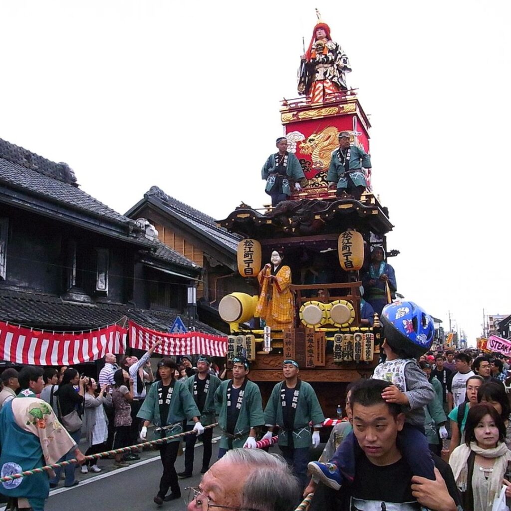 川越氷川祭の鉾台型山車