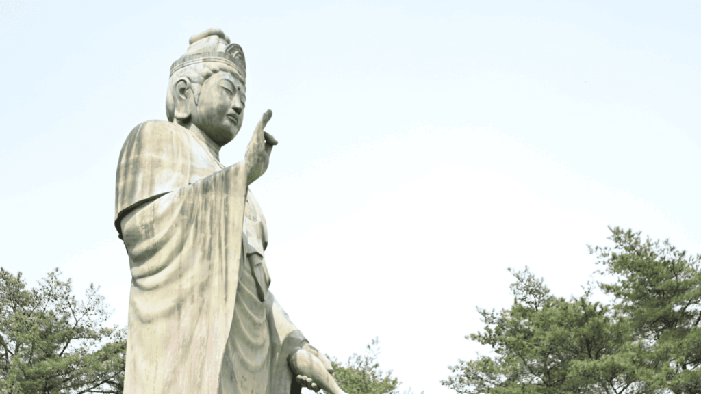 塩船平和観音像