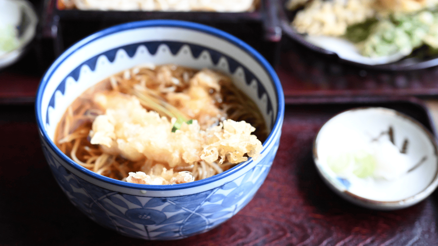 塩船観音寺すぐの「二八蕎麦 季節料理 八木」