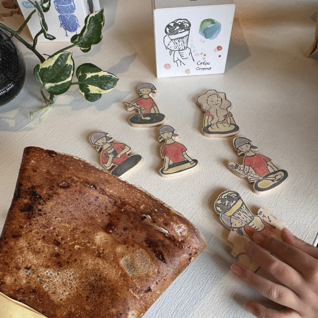 クレープを食べながらパズルを楽しめます