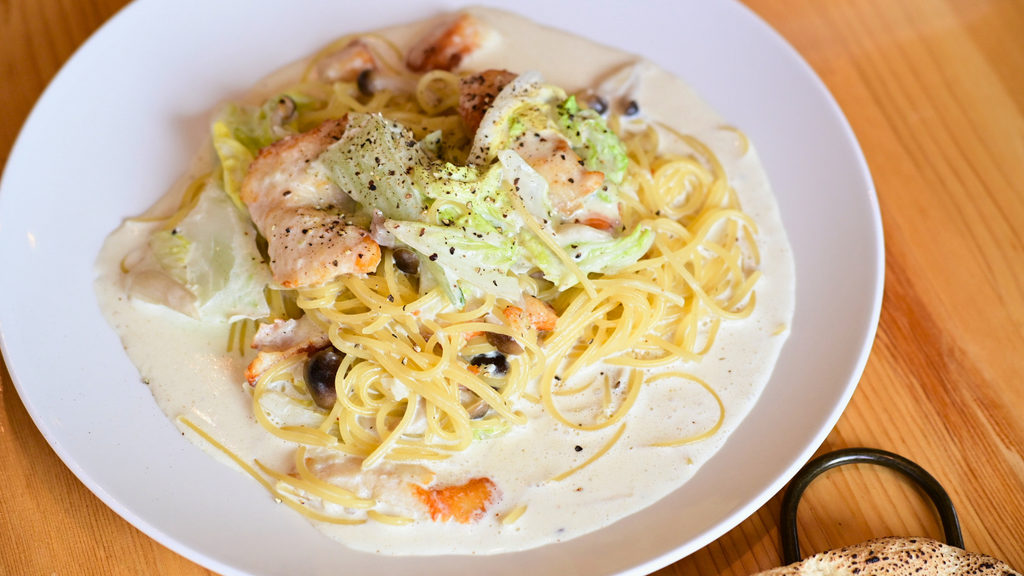 白菜と鶏肉のわさびクリームパスタ